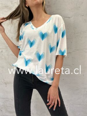 Polera CORAZÓN Celeste