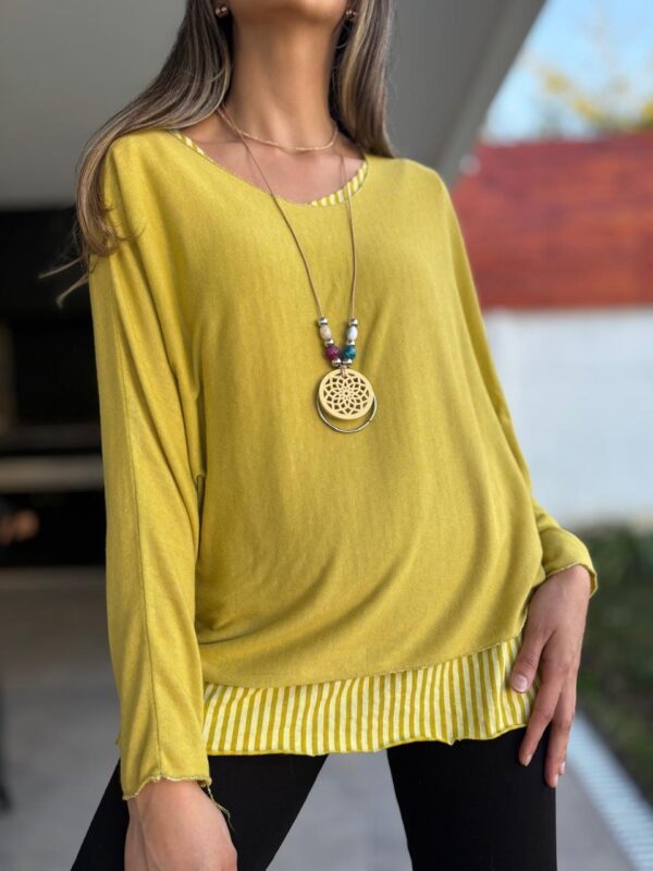 Polera RUBI Mostaza - Imagen 2