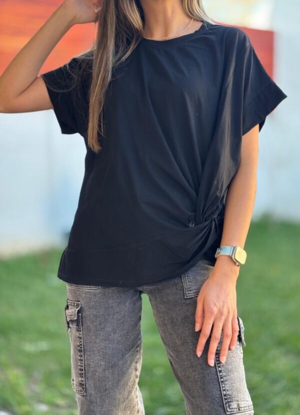 Polera FEFI Negra - Imagen 2